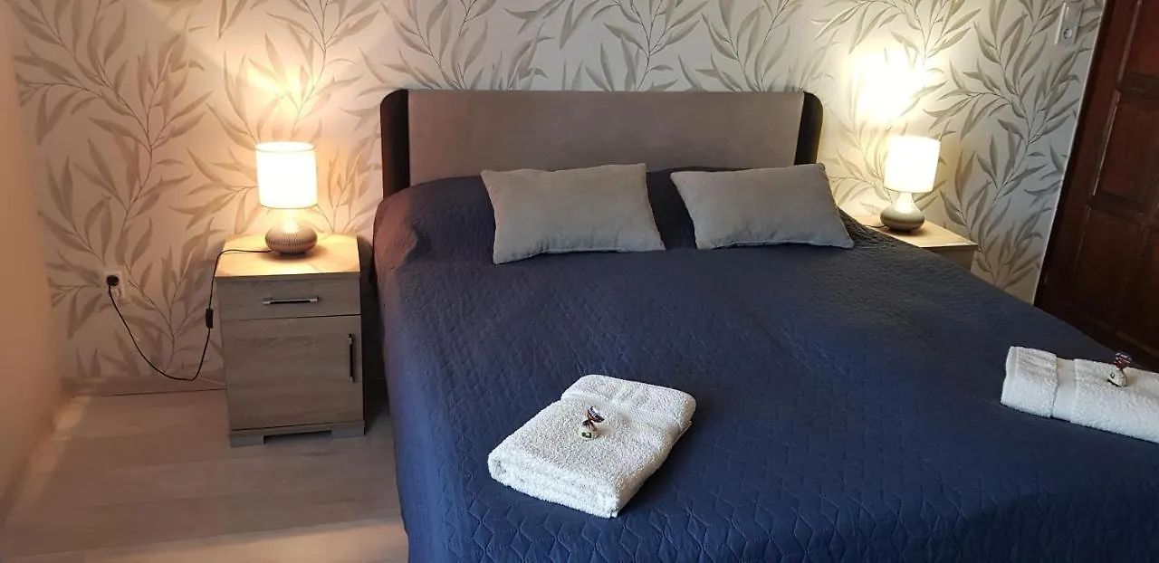 Rozsa Apartmanhaz Szeged Aparthotel