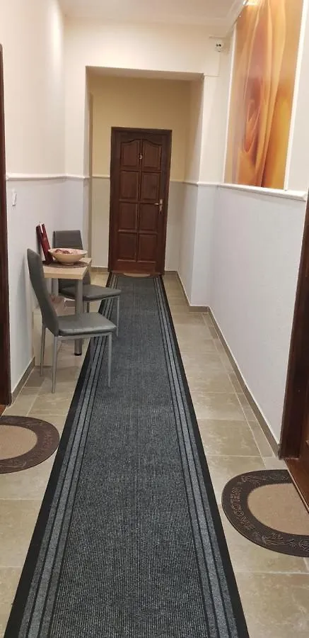 Aparthotel Rozsa Apartmanhaz Szeged